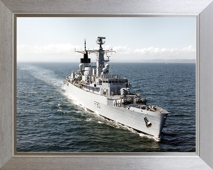 HMS Brilliant (F90) Royal Navy Type 22 Frigate High Starboard Bow View Photo Print Wall Art Decor Posters, Prints, & Visual Artwork Hampshire Prints 10 x 8 Silver Frame No