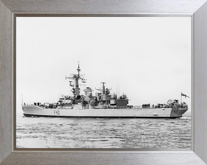 HMS Sirius (F40) Photo Print - Leaving Portsmouth 1987 - Royal Navy Leander Class Frigate Posters, Prints, & Visual Artwork Hampshire Prints 10 x 8 Silver Frame No