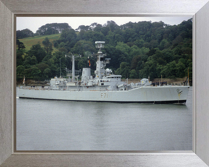 HMS Scylla F71 | Photo Print | Framed Print | Leander Class | Frigate | Royal Navy Hampshire Prints