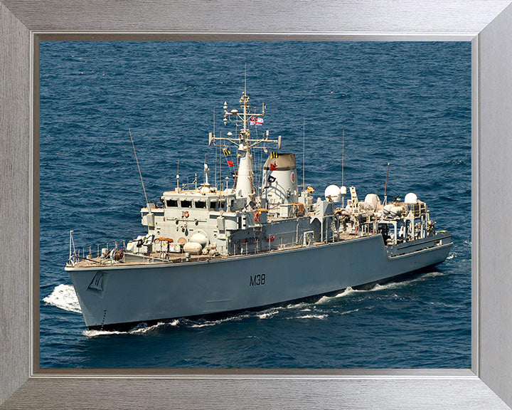 HMS Atherstone M38 Royal Navy Hunt class mine countermeasures vessel Photo Print or Framed Print - Hampshire Prints