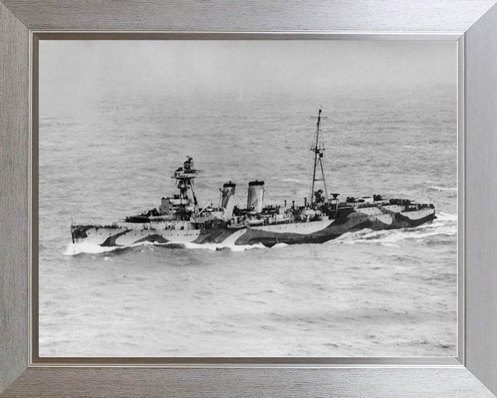 HMS Adventure (M23) Royal Navy Cruiser Photo Print Port View Warship Wall Art Posters, Prints, & Visual Artwork Hampshire Prints 10 x 8 Silver Frame No