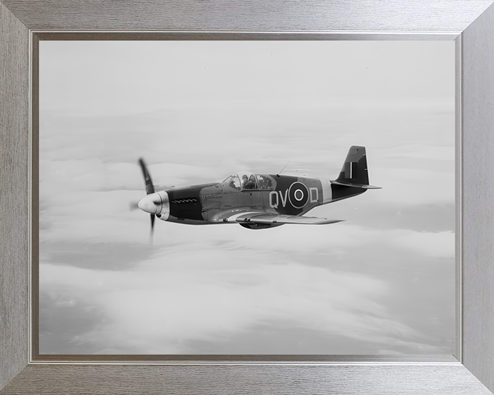 RAF Mustang III in Flight Photo Print - Royal Air Force Aircraft Hampshire Prints 10 x 8 Silver Frame No