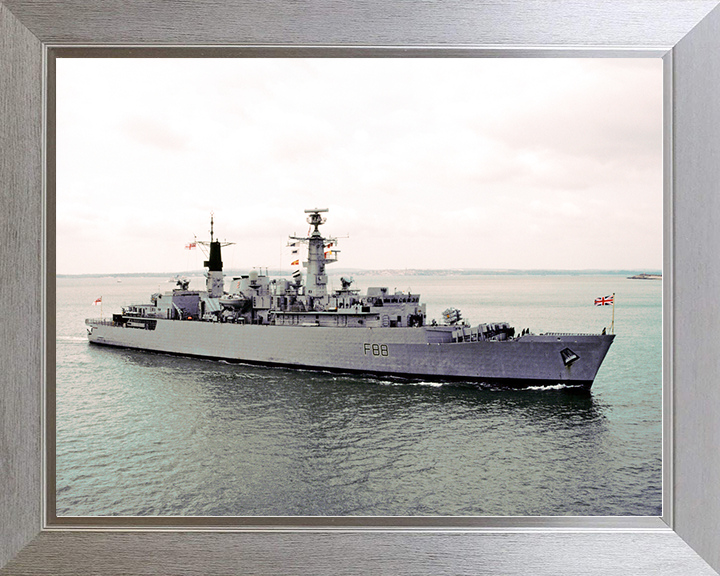 HMS Broadsword (F88) Royal Navy Type 22 Frigate Entering Portsmouth Photo Print Wall Art Decor Posters, Prints, & Visual Artwork Hampshire Prints 10 x 8 Silver Frame No