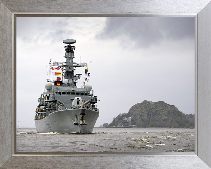 HMS Argyll (F231) Photo Print - Arriving in Glasgow 2015 - Royal Navy Type 23 Frigate Posters, Prints, & Visual Artwork Hampshire Prints 10 x 8 Silver Frame No