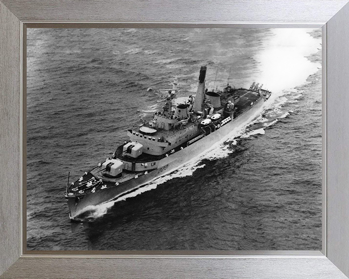 HMS Fife D20 | Photo Print | Framed Print | Poster | County Class | Destroyer | Royal Navy Hampshire Prints