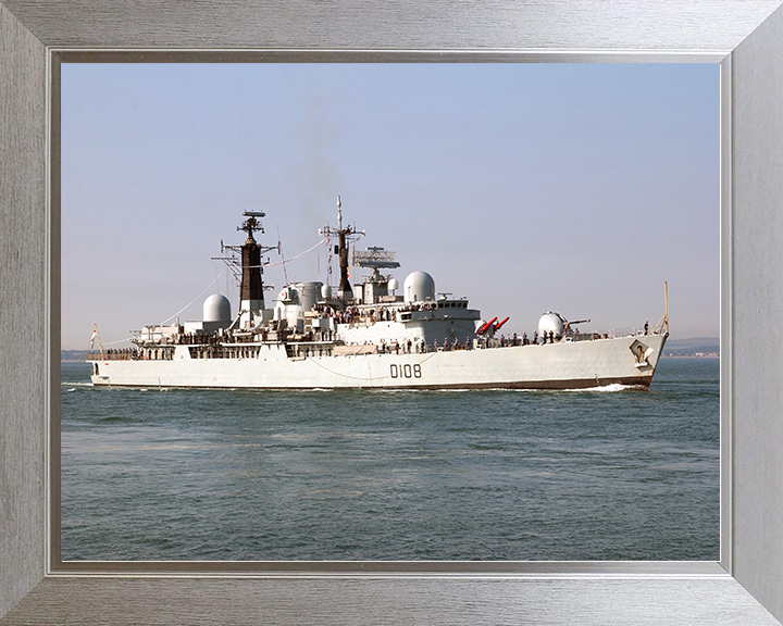 HMS Cardiff (D108) Royal Navy Type 42 Destroyer With Paying Off Pennant Photo Print Wall Art Decor Posters, Prints, & Visual Artwork Hampshire Prints 10 x 8 Silver Frame No