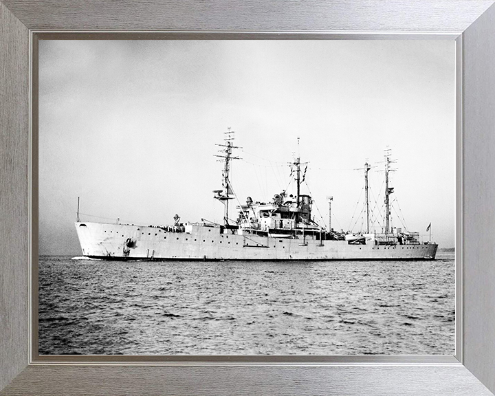 HMS Boxer (F121) Royal Navy Landing Ship Port Side View Photo Print Wall Art Decor Posters, Prints, & Visual Artwork Hampshire Prints 10 x 8 Silver Frame No