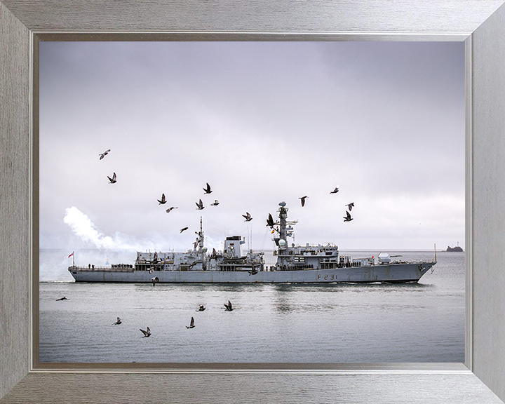 HMS Argyll F231 | Photo Print | Framed Print | Poster | Type 23 | Frigate | Royal Navy Hampshire Prints 10 x 8 Silver Frame No