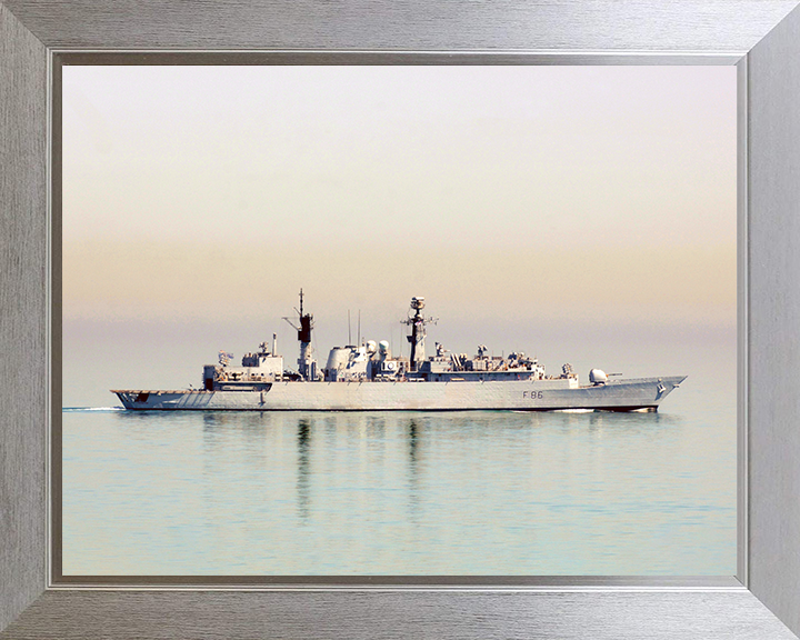 HMS Campbeltown (F86) Photo Print - Persian Gulf 2008 - Royal Navy Type 22 Frigate Posters, Prints, & Visual Artwork Hampshire Prints 10 x 8 Silver Frame No