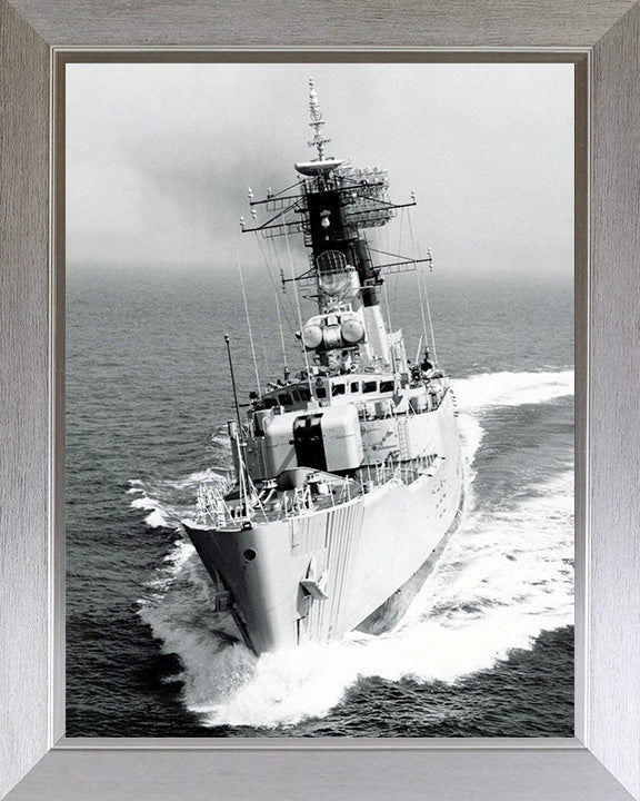 HMS Lincoln F99 | Photo Print | Framed Print | Salisbury Class | Frigate | Royal Navy Hampshire Prints