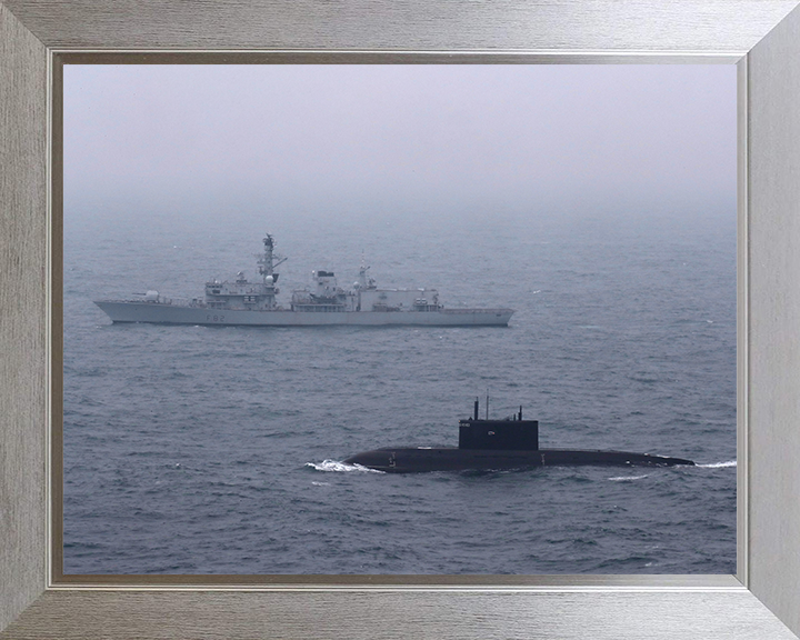 HMS Sutherland (F81) Photo Print - With Russian Submarine - Royal Navy Type 23 Frigate Hampshire Prints 10 x 8 Silver Frame No