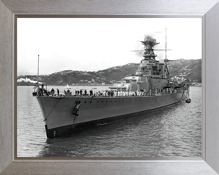 HMS Hood (51) | Photo Print | Framed Print | Admiral Class | Battlecruiser | Royal Navy Hampshire Prints