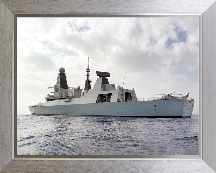 HMS Duncan (D37) Royal Navy Type 45 Destroyer With Helicopter on Deck Photo Print Wall Art Decor Posters, Prints, & Visual Artwork Hampshire Prints 10 x 8 Silver Frame No