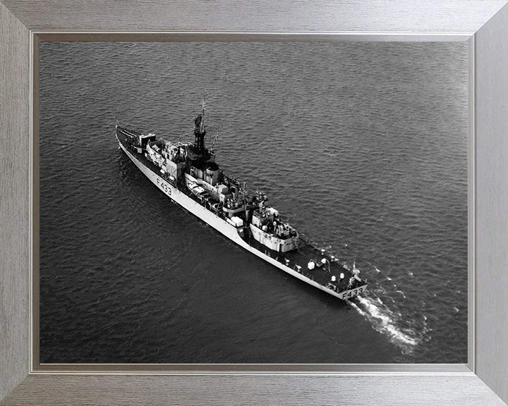 HMS Loch Insh K433 Royal Navy Loch class frigate Photo Print or Framed Print - Hampshire Prints