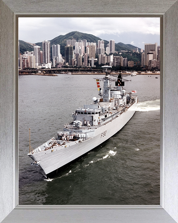 HMS Boxer (F92) Royal Navy Type 22 Frigate Leaving Port Photo Print Wall Art Decor Posters, Prints, & Visual Artwork Hampshire Prints 10 x 8 Silver Frame No
