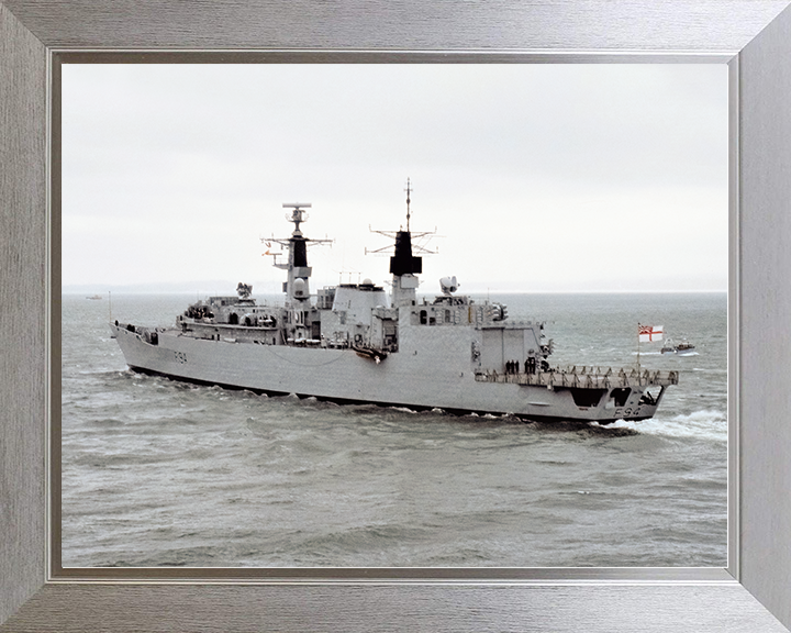 HMS Brave (F94) Royal Navy Type 22 Frigate In The English Channel Photo Print Wall Art Decor Posters, Prints, & Visual Artwork Hampshire Prints 10 x 8 Silver Frame No