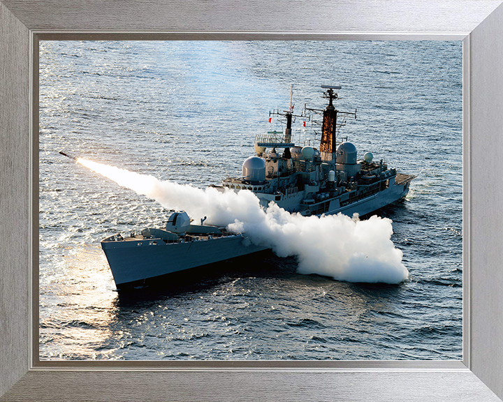 HMS Edinburgh (D97) Royal Navy Type 42 Destroyer Sea Dart Launch Photo Print Wall Art Decor Posters, Prints, & Visual Artwork Hampshire Prints 10 x 8 Silver Frame No
