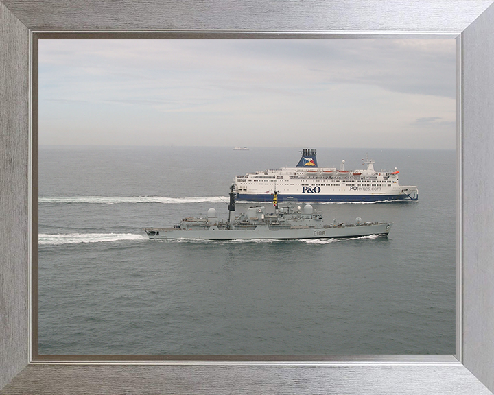 HMS Cardiff (D108) Photo Print - Dover Strait 2003 - Royal Navy Type 42 Destroyer Posters, Prints, & Visual Artwork Hampshire Prints 10 x 8 Silver Frame No