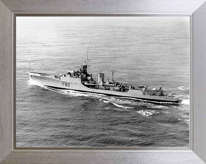HMS Duncan (F80) Royal Navy Blackwood Class Frigate Port Side View Photo Print Wall Art Decor Posters, Prints, & Visual Artwork Hampshire Prints 10 x 8 Silver Frame No