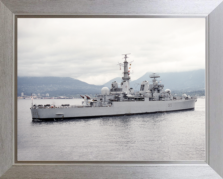 HMS Bristol (D23) Royal Navy Type 82 Destroyer Low Starboard View Photo Print Wall Art Decor Posters, Prints, & Visual Artwork Hampshire Prints 10 x 8 Silver Frame No