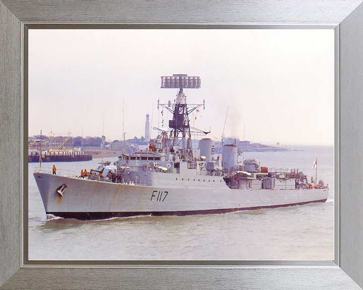 HMS Ashanti (F117) Royal Navy Tribal Class Frigate Entering Portsmouth Photo Print Wall Art Decor Posters, Prints, & Visual Artwork Hampshire Prints 10 x 8 Silver Frame No