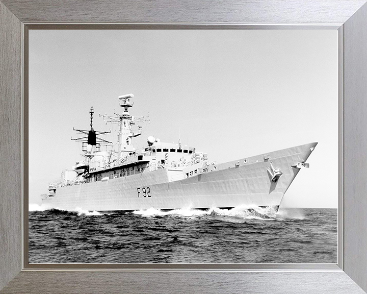 HMS Boxer (F92) Royal Navy Type 22 Frigate Underway Low Starboard View Photo Print Wall Art Decor Posters, Prints, & Visual Artwork Hampshire Prints 10 x 8 Silver Frame No