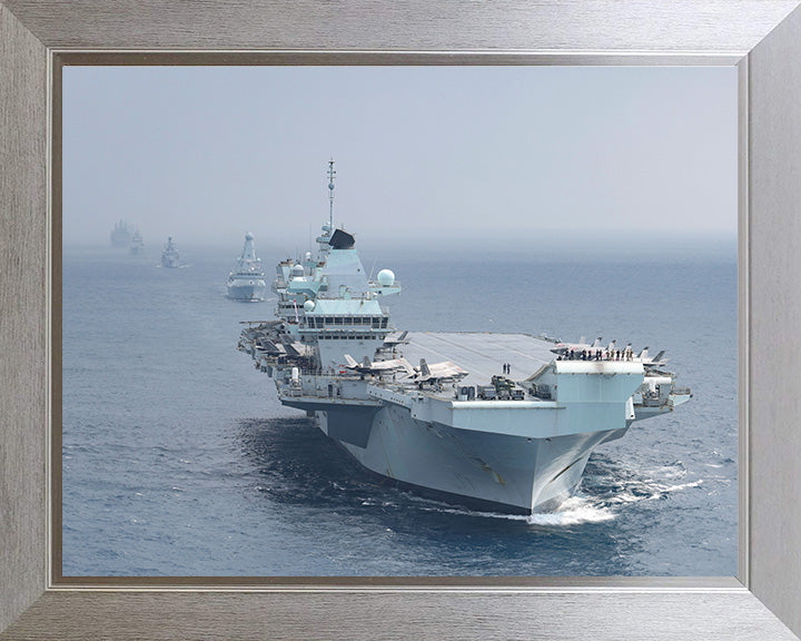 HMS Queen Elizabeth R08 | Photo Print | Framed Print | Queen Elizabeth Class | Aircraft Carrier | Royal Navy Hampshire Prints