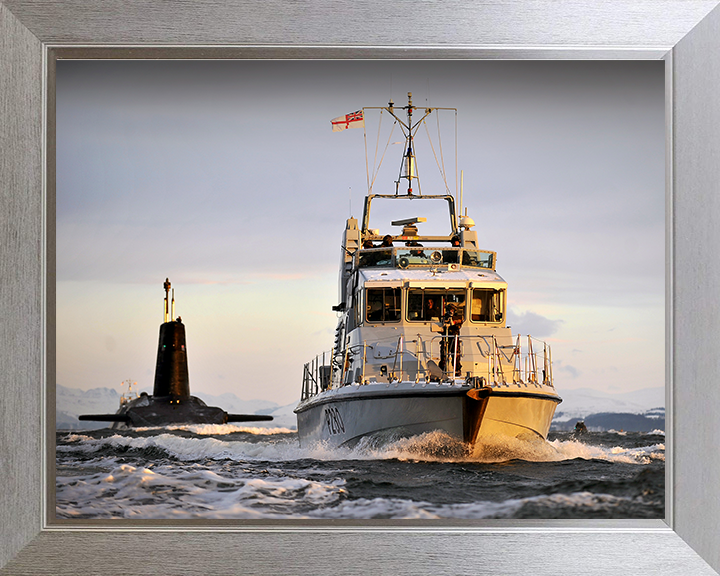 HMS Dasher (P280) Photo Print - With HMS Vanguard - Royal Navy Archer Class P2000 Patrol Vessel Hampshire Prints 10 x 8 Silver Frame No