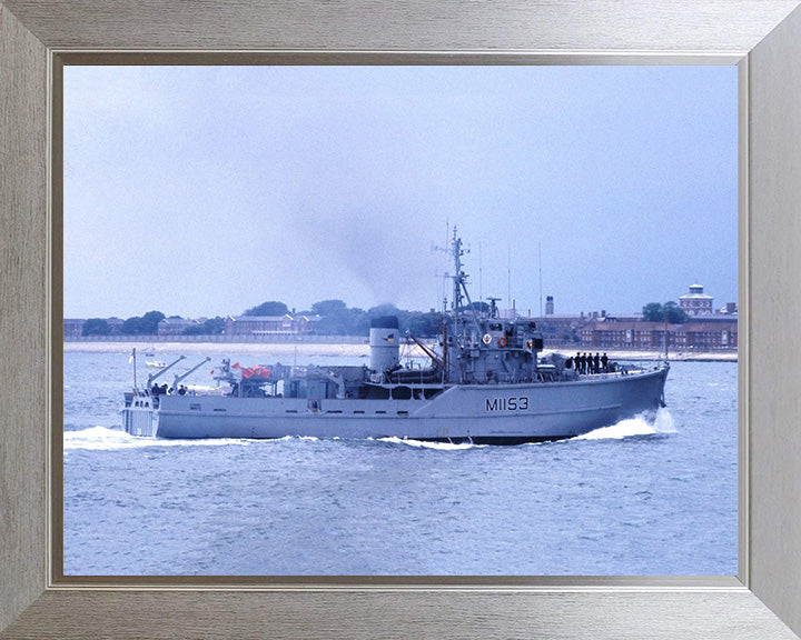 HMS Kedleston M1153 Royal Navy Ton class minesweeper Photo Print or Framed Print - Hampshire Prints