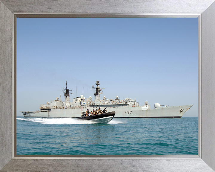 HMS Chatham (F87) Photo Print - Al Basrah Iraqi 2008 - Royal Navy Type 22 Frigate Posters, Prints, & Visual Artwork Hampshire Prints 10 x 8 Silver Frame No
