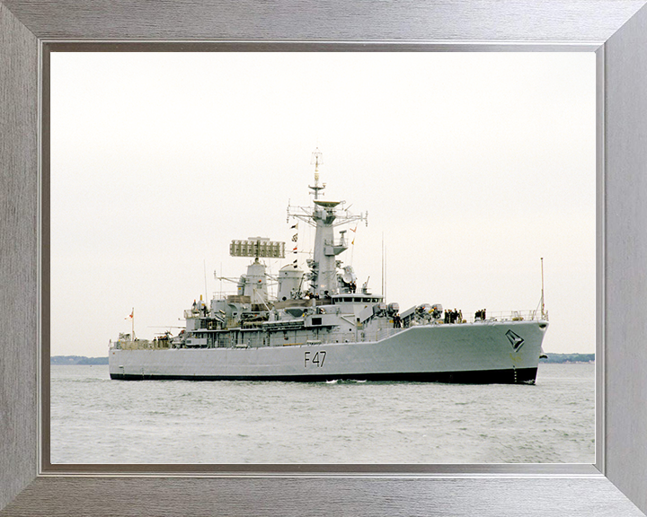 HMS Danae (F47) Royal Navy Leander Class Frigate Entering Harbour Photo Print Wall Art Decor Posters, Prints, & Visual Artwork Hampshire Prints 10 x 8 Silver Frame No