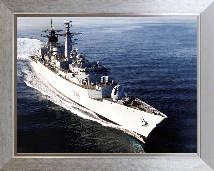 HMS Cumberland (F85) Royal Navy Type 22 Frigate High Starboard Bow View Photo Print Wall Art Decor Posters, Prints, & Visual Artwork Hampshire Prints 10 x 8 Silver Frame No
