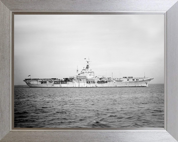 HMS Theseus (R64) Photo Print - at Sea 1947 - Royal Navy Colossus Class Aircraft Carrier Posters, Prints, & Visual Artwork Hampshire Prints 10 x 8 Silver Frame No
