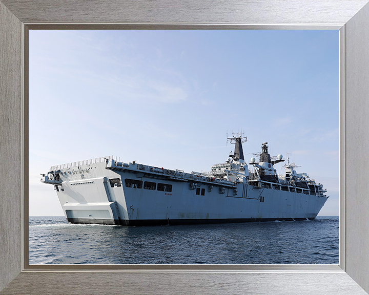 HMS Bulwark (L15) Royal Navy Albion Class Amphibious Ship Low Starboard Quarter View Photo Print Wall Art Decor Posters, Prints, & Visual Artwork Hampshire Prints 10 x 8 Silver Frame No