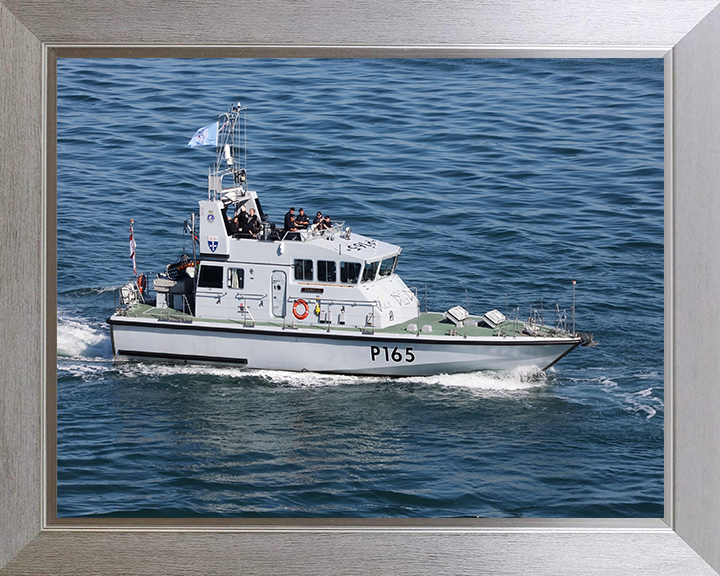 HMS Example P165 | Photo Print | Framed Print | Archer Class | P2000 | Patrol Vessel | Royal Navy Hampshire Prints