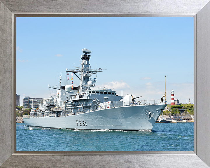HMS Argyll (F231) Photo Print - Departs Plymouth 2014 - Royal Navy Type 23 Frigate Posters, Prints, & Visual Artwork Hampshire Prints 10 x 8 Silver Frame No