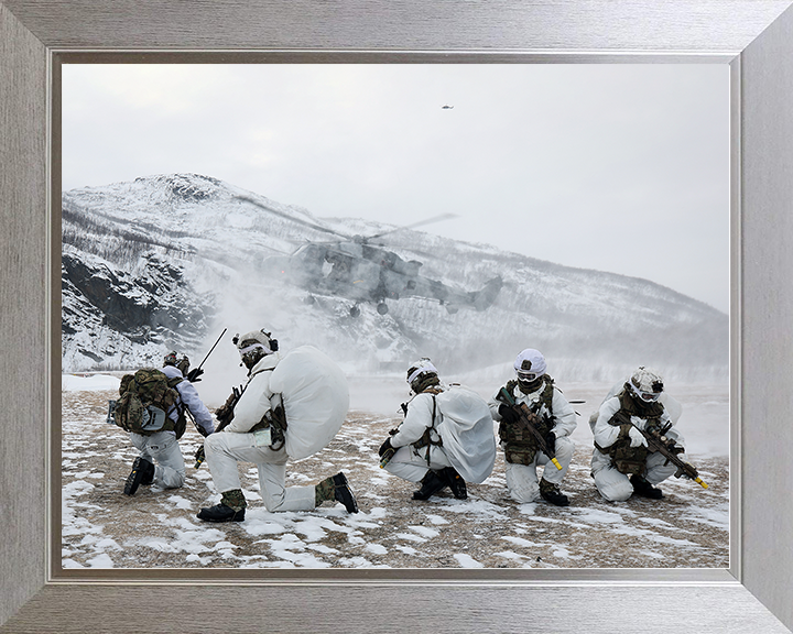 Royal Marines With Wildcat Helicopter in Norway Photo Print 40 Commando Wall Art Military Decor Posters, Prints, & Visual Artwork Hampshire Prints 10 x 8 Silver Frame No