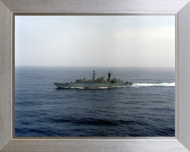 HMS Beaver (F93) Photo Print - At Sea 1988 - Royal Navy Type 22 Frigate Hampshire Prints 10 x 8 Silver Frame No
