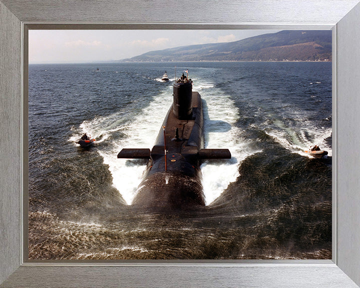 HMS Repulse S23 Royal Navy Resolution class Submarine Photo Print or Framed Print - Hampshire Prints