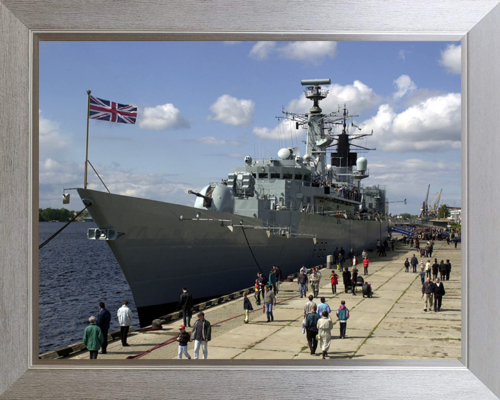 HMS Campbeltown (F86) Photo Print - Riga Latvia 2001 - Royal Navy Type 22 Frigate Posters, Prints, & Visual Artwork Hampshire Prints 10 x 8 Silver Frame No