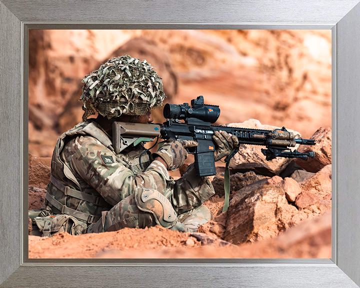 Soldier with a sharpshooter rifle Photo Print - British Army Hampshire Prints 10 x 8 Silver Frame No