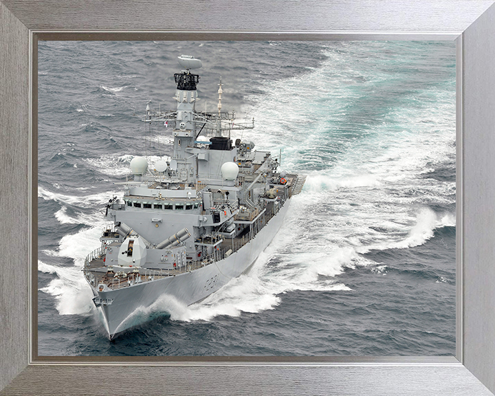 HMS Argyll (F231) Photo Print - Underway 2014 - Royal Navy Type 23 Frigate Posters, Prints, & Visual Artwork Hampshire Prints 10 x 8 Silver Frame No