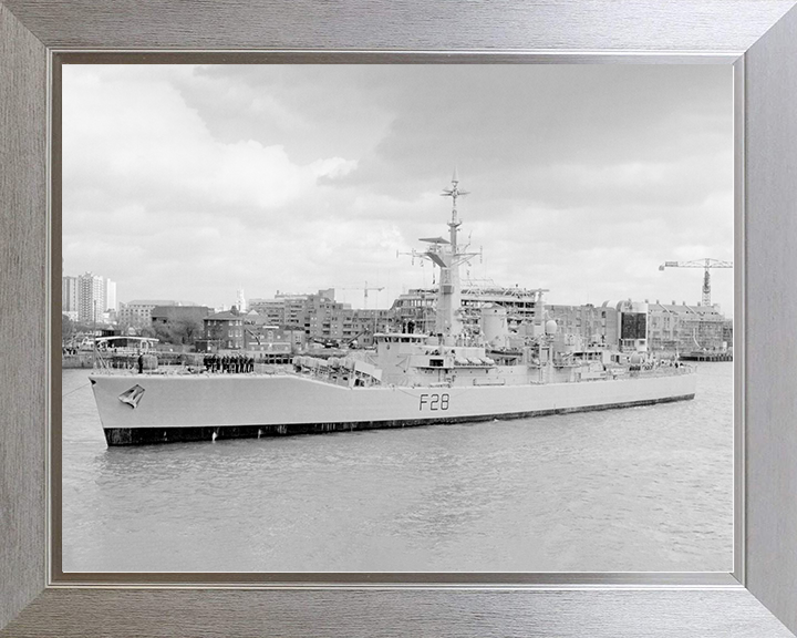 HMS Cleopatra (F28) Royal Navy Leander Class Frigate Entering Port Photo Print Wall Art Decor Posters, Prints, & Visual Artwork Hampshire Prints 10 x 8 Silver Frame No