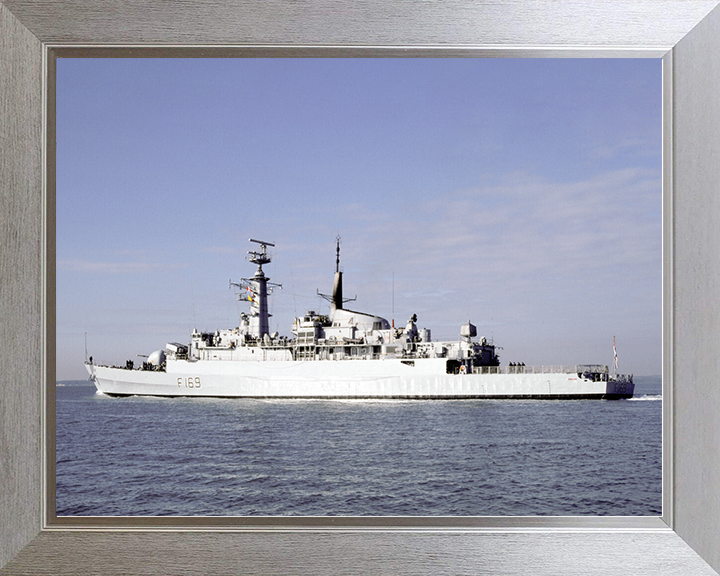 HMS Amazon (F169) Royal Navy Type 21 Frigate Leaving Harbour Photo Print Wall Art Decor Posters, Prints, & Visual Artwork Hampshire Prints 10 x 8 Silver Frame No