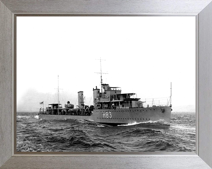 HMS Cygnet (H83) Photo Print - At Sea - Royal Navy C Class Destroyer Posters, Prints, & Visual Artwork Hampshire Prints 10 x 8 Silver Frame No