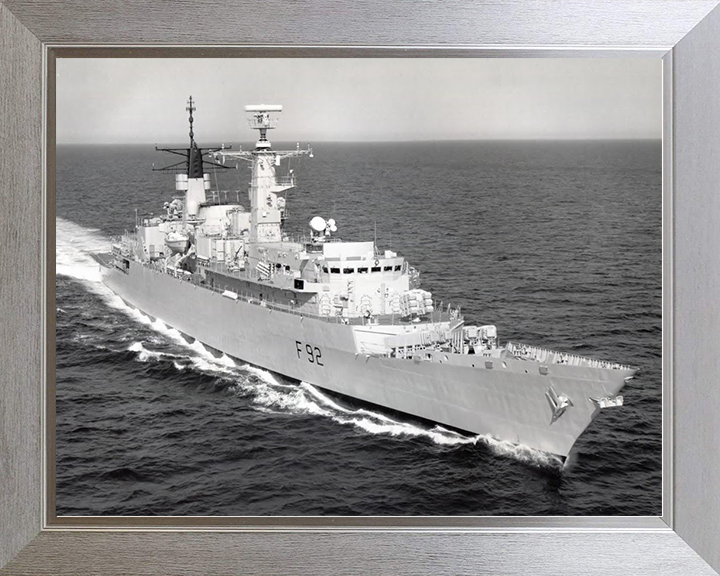 HMS Boxer (F92) Royal Navy Type 22 Frigate At Speed Photo Print Wall Art Decor Posters, Prints, & Visual Artwork Hampshire Prints 10 x 8 Silver Frame No