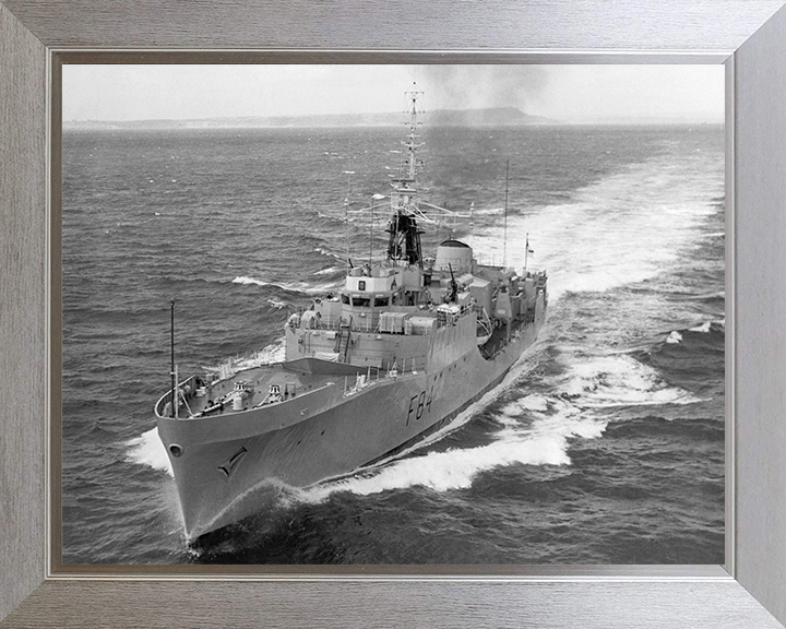 HMS Exmouth (F84) Photo Print - At sea 1970 - Royal Navy Blackwood Class Frigate Hampshire Prints 10 x 8 Silver Frame No