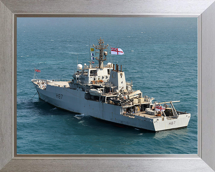 HMS Echo (H87) Royal Navy Echo Class Survey Vessel Sat At Anchor Photo Print Wall Art Decor Posters, Prints, & Visual Artwork Hampshire Prints 10 x 8 Silver Frame No