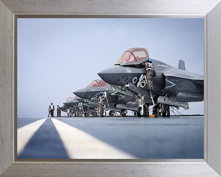 F-35 Lightening Jets preparing for Taking Off 2025 Photo Print - Royal Navy Aircraft Hampshire Prints 10 x 8 Silver Frame No