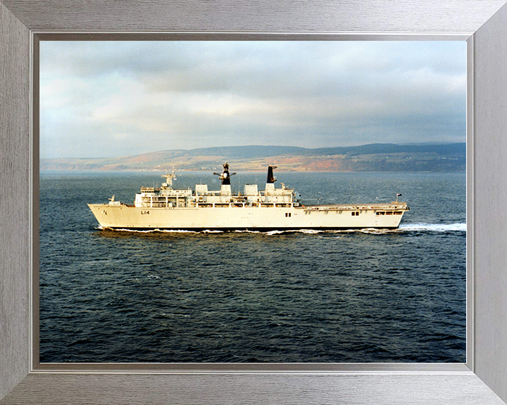 HMS Albion (L14) Royal Navy Albion Class Amphibious Ship During Trials 2002 Photo Print Wall Art Naval Decor Posters, Prints, & Visual Artwork Hampshire Prints 10 x 8 Silver Frame No